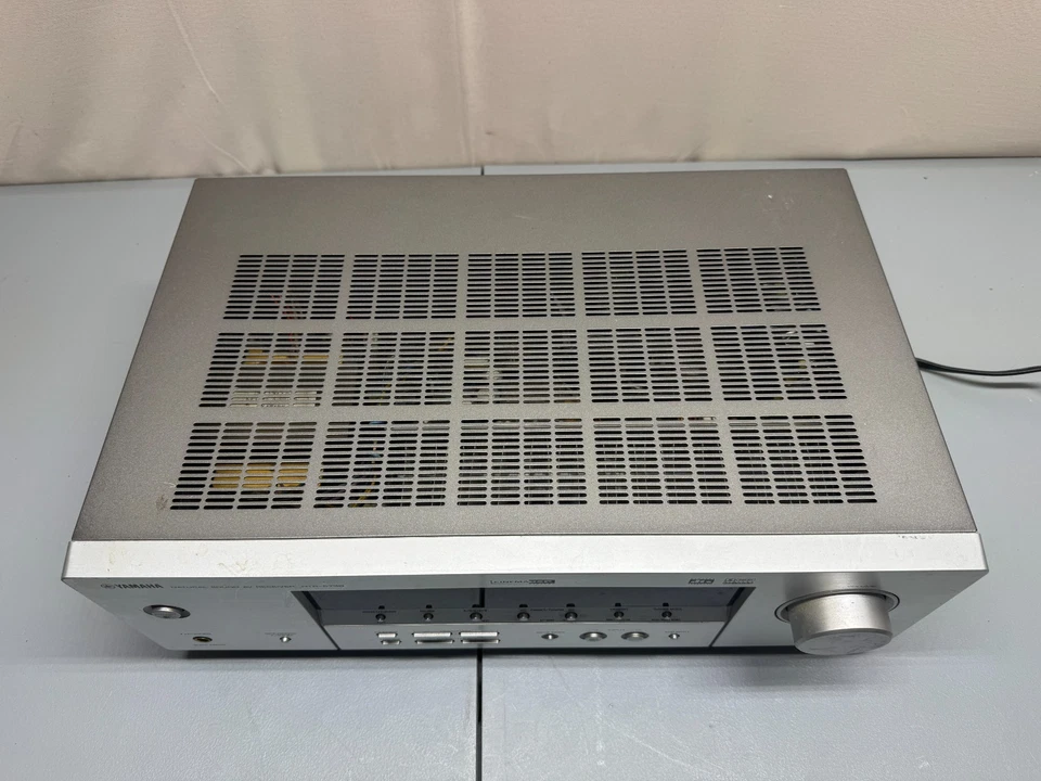Yamaha HTR-5730 Receiver HiFi Stereo Vintage 5.1 Channel Home Audio AM/FM Tuner - Image 4 of 4