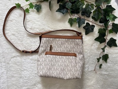michael kors medium vanilla crossbody bag