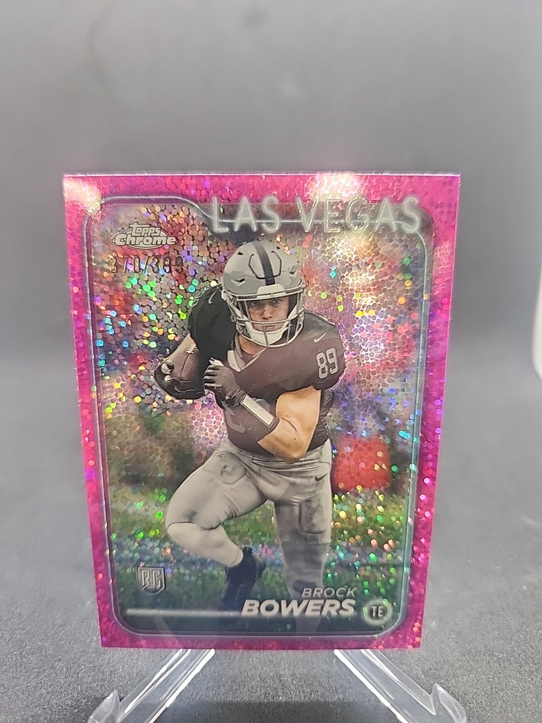 Brock Bowers 2024 Topps Chrome #207 Magenta Speckle Refractor /399