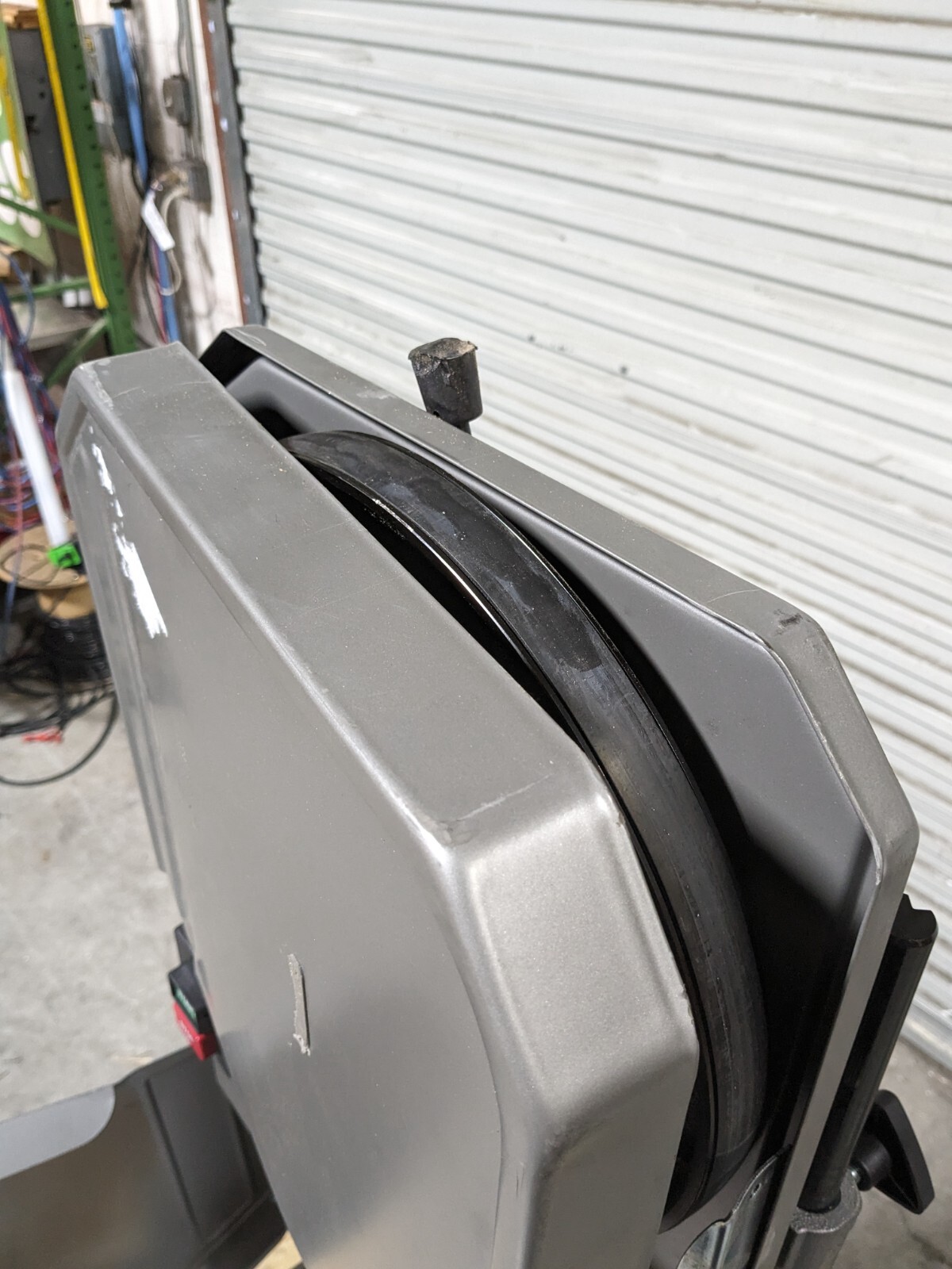 Jet J8201K Metal / Wood Vertical Bandsaw 1 HP 115/230v 1 Phase DAMAGED