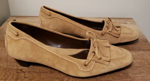 Audrey Brooke Anabel Pumps Tan Suede 1.25” Heels Shoe Square Toe A-22