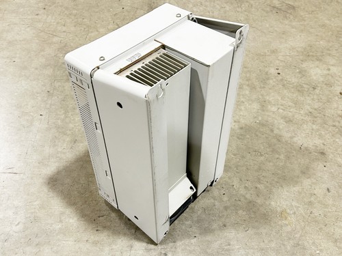 Allen Bradley 1336S-B030-AA-EN4-HA2-L6 AC Drive 480V 50/60Hz 36A 30HP - Picture 4 of 10