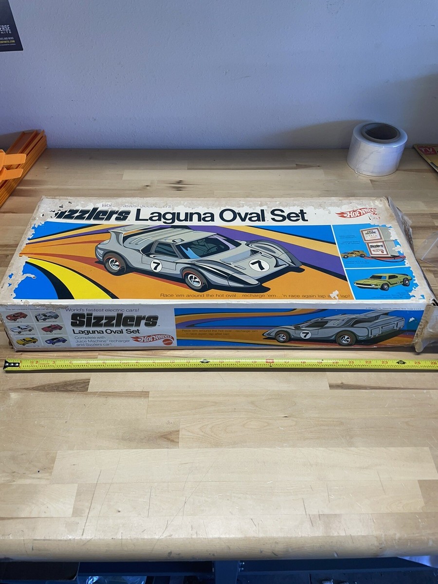 Mattel Hot Wheels Vintage 1968 - 1970 Sizzlers Laguna Oval
