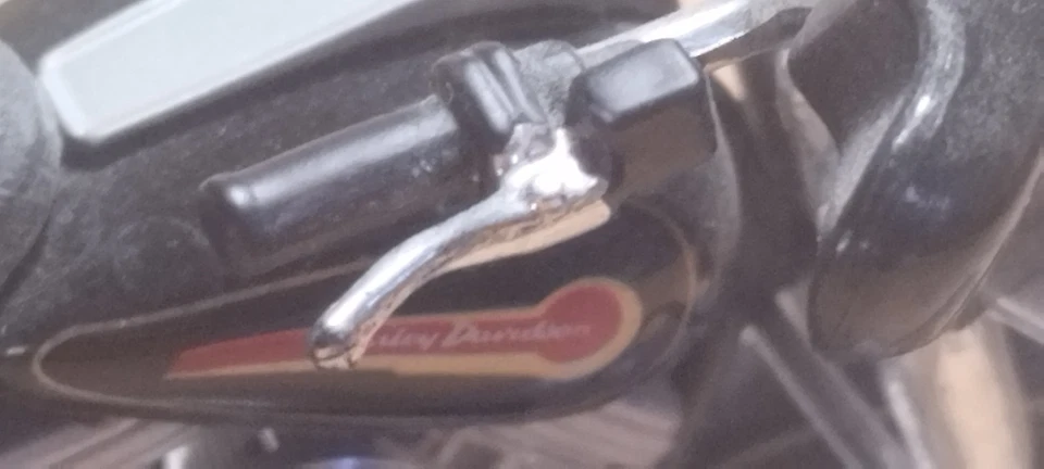 Harley-Davidson FLHT Electra Glide Standard - Maisto 1997 Collector Edition - Bild 3 von 4