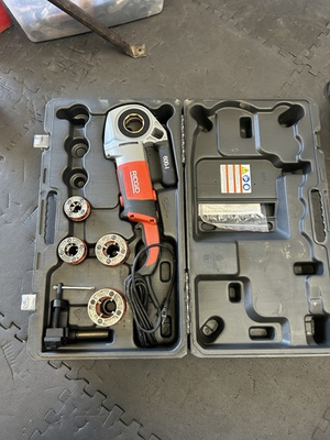 #ad RIDGID 600 I Hand Held Power Drive $2400.00