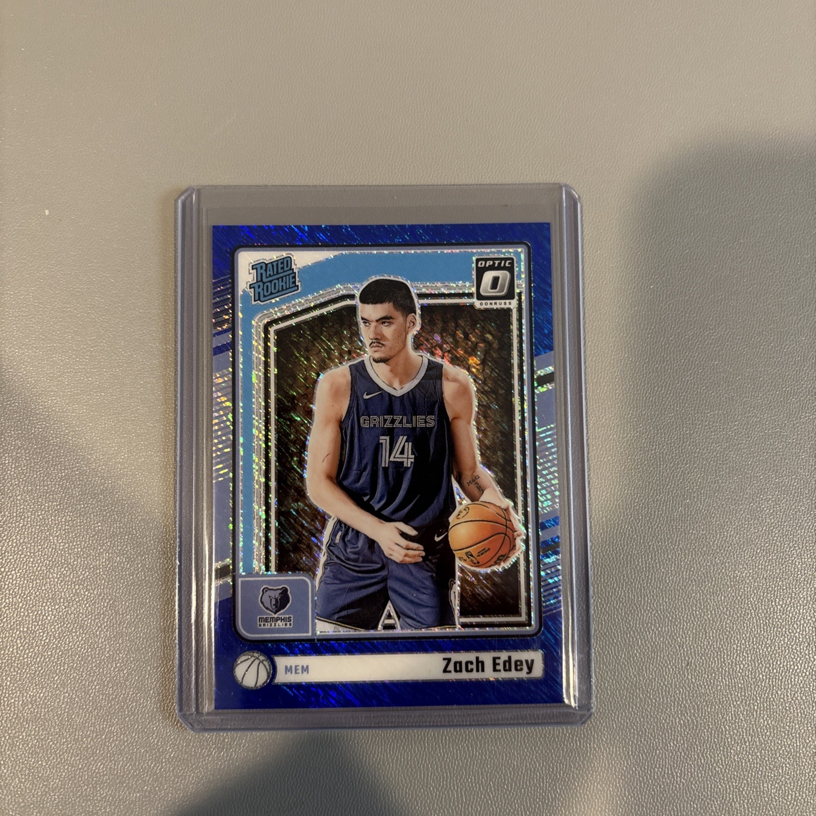 2024-25 Donruss Optic #288 Zach Edey Blue Shimmer #/75