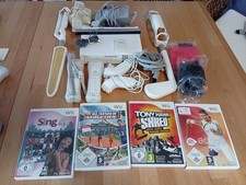 Wii Konsole mit Zubehörpaket und Spielen