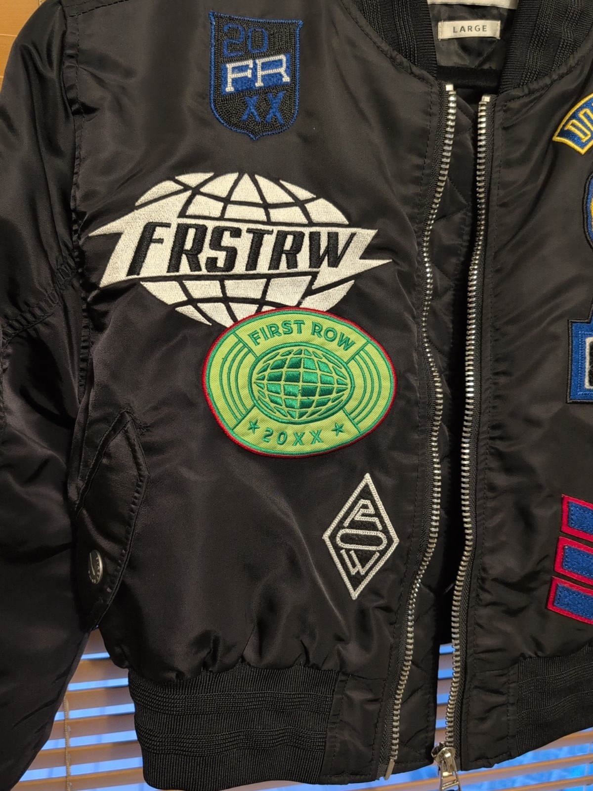 Women's First Row Multi Patch Coexist Jacket Eigh… - image 4