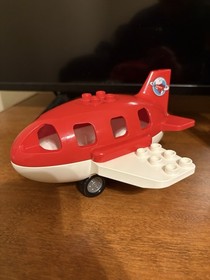 Lego Duplo Airport 10590 Airplane Luggage Pilot