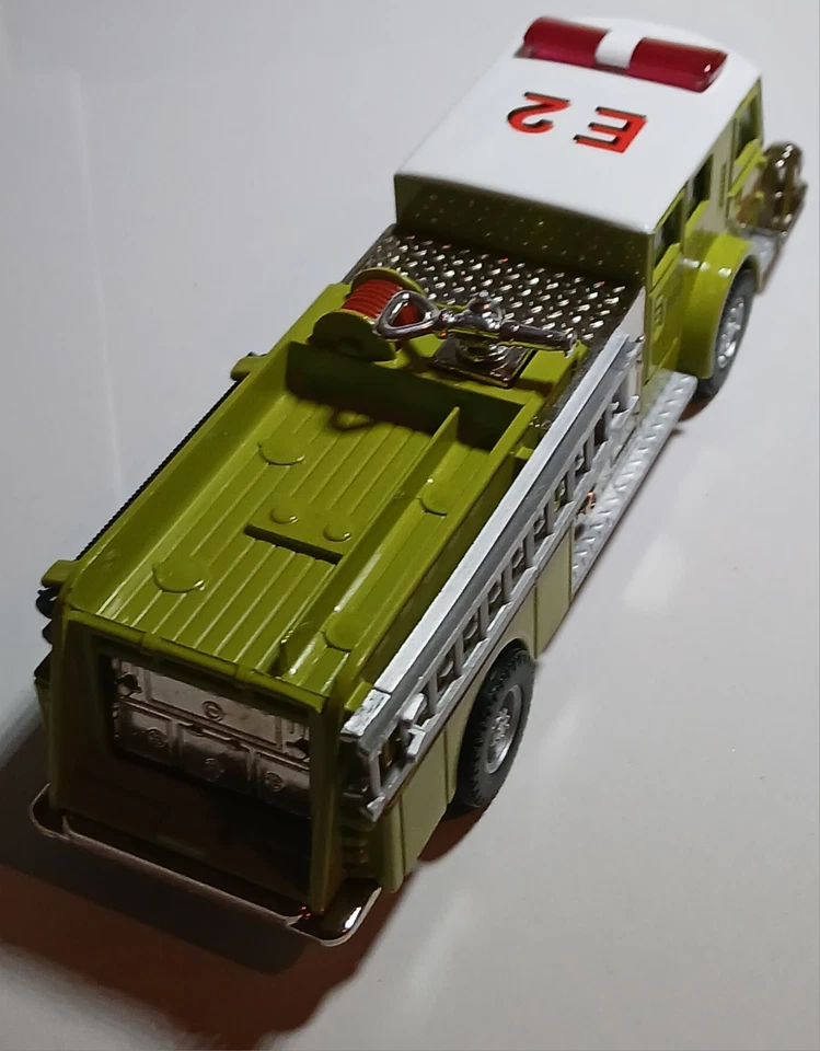 Feuerwehr Modell von Corgi AMERICAN LA FRANCE Pumper mit OVP, WAYNE, FIRE DEPT - Bild 2 von 4