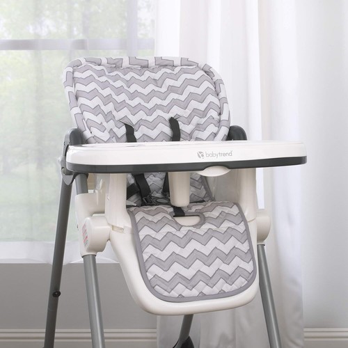 Sumersault Gray Chevron High Chair Pad 20X37 Inch Soft Easy Clean Replacement - Foto 2 di 5
