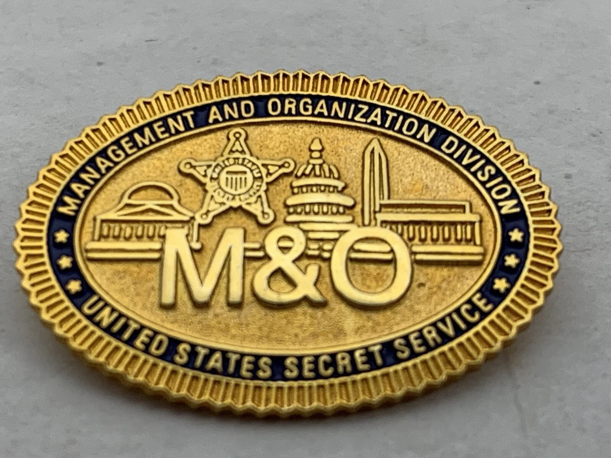 United States Secret Service Management and Organization Division Gold Lapel Pin