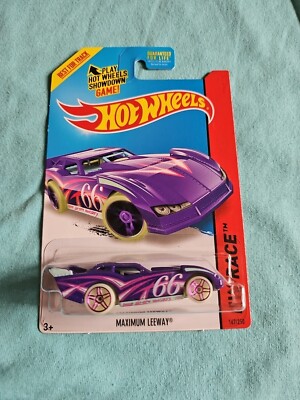 2015 Hot Wheels MAXIMUM LEEWAY Purple 167/250 GREAT CARD Night