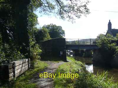 Photo 12x8 Stop planks by Monmouthshire and Brecon Canal Beili-glas  c2021