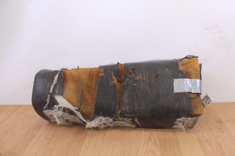 1982 82 YAMAHA XT125 XT 125 Assento/Sela - PAN - Imagem 2 de 4