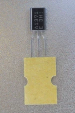 Sanyo 2SA1371 A1371 PNP transistor TO-92MOD 300V 100ma