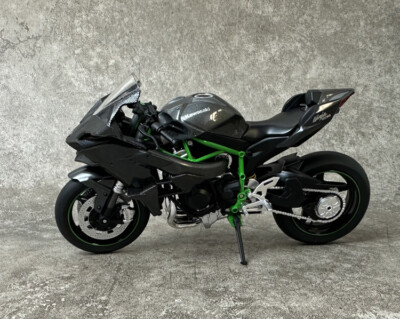 AOSHIMA Kawasaki Ninja H2 H2R Diecast 1/12 Model Motorcycle