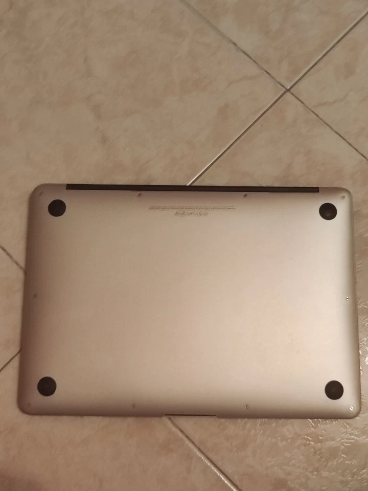 MacBook Air 13-inch A1466 2015 4GB Ram NO SSD HDD, foto 3 di 5