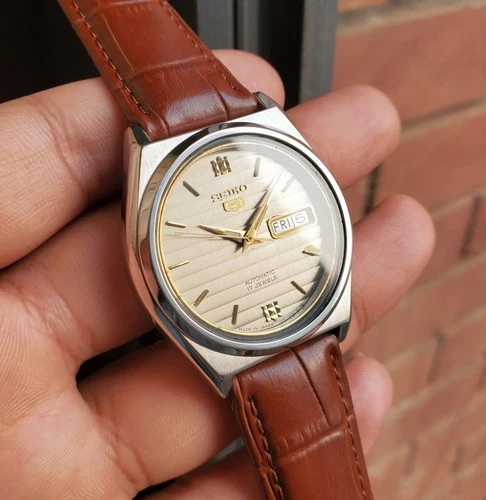 Seiko SKXP01 1997 Grey Linen Textured Sunburst Dial Retro Rare Vintage JDM Auto