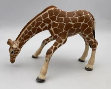 Schleich Adult DRINKING GIRAFFE Female Animal Figure 2008 Retired 14390