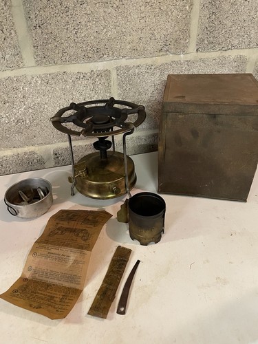 Primus Stove Antique Brass Made in Sweden, Original Tin And Instructions 