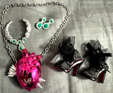 Zuru 5 Surprise Mini Brands * *Fashion, Sneakers Series* *SETS* *YOU CHOOSE*