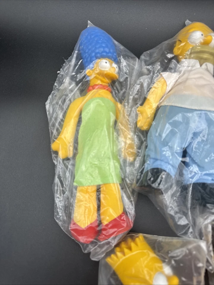 Juego completo de 5 muñecos de peluche Burger King 1990 de colección de Los Simpson Foto 2 de 4