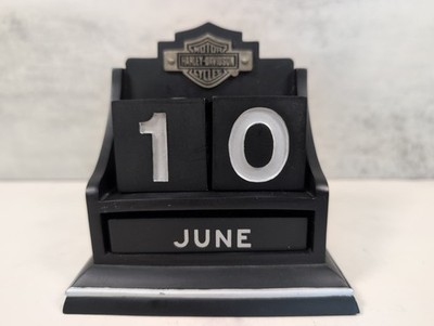 2003 Harley Davidson Perpetual Calendar Hallmark Desk Office