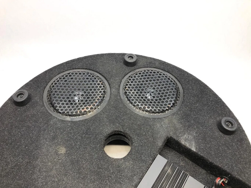 2010 Volkswagen Golf GTI Zubehor спираль сабвуфер багажник смонтирован OEM с Amp051419C - Изображение 4 из 4