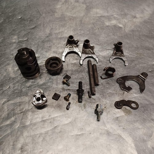 1994 Yamaha Yz250 Transmission Gear Shift Forks and Drum