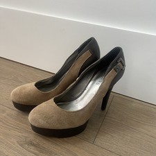 Guess Leather And Suede Pumps 6M