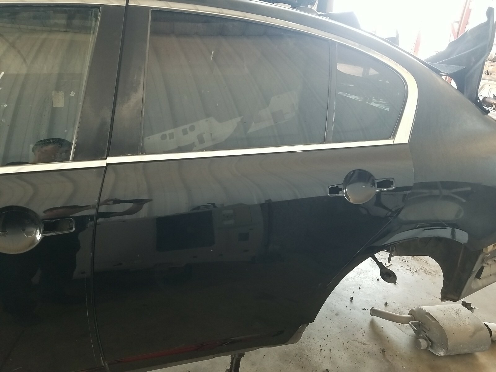 Picture 1 of 6