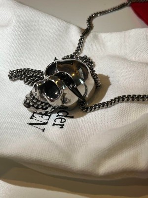 アレキサンダーマックイーン DIVIDED SKULL ネックレス シルバー アレキサンダーマックイーン DIVIDED SKULL ネックレス シルバー