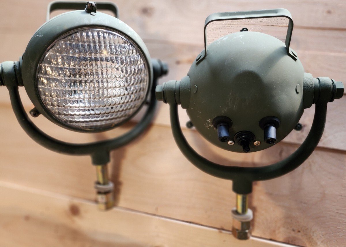 Army Supply Light Set 米軍 vintage junk Army Supply Light Set 米軍 vintage junk Army Supply Light Set 米軍