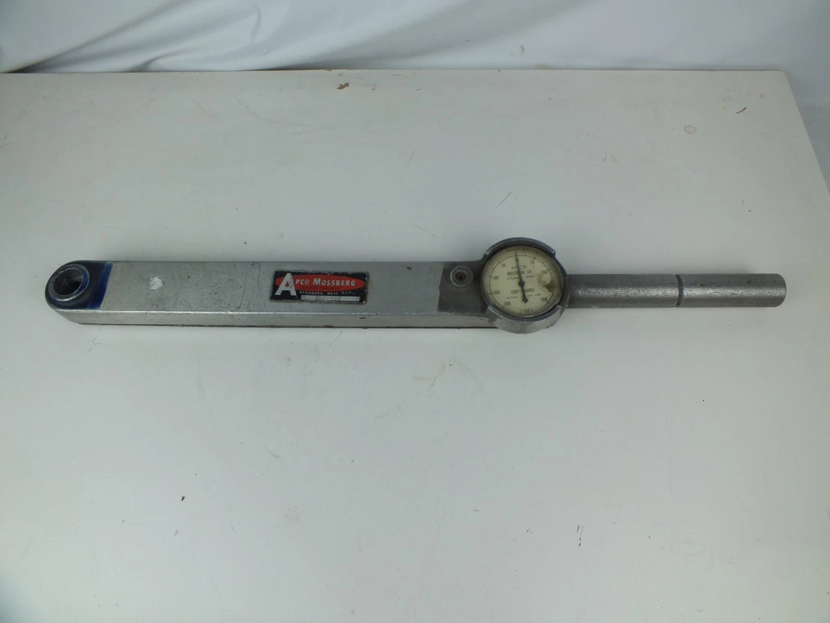 Vintage APCO Mossberg Co. Torque Wrench with Case RDF 250 WC VF 151 No. 9