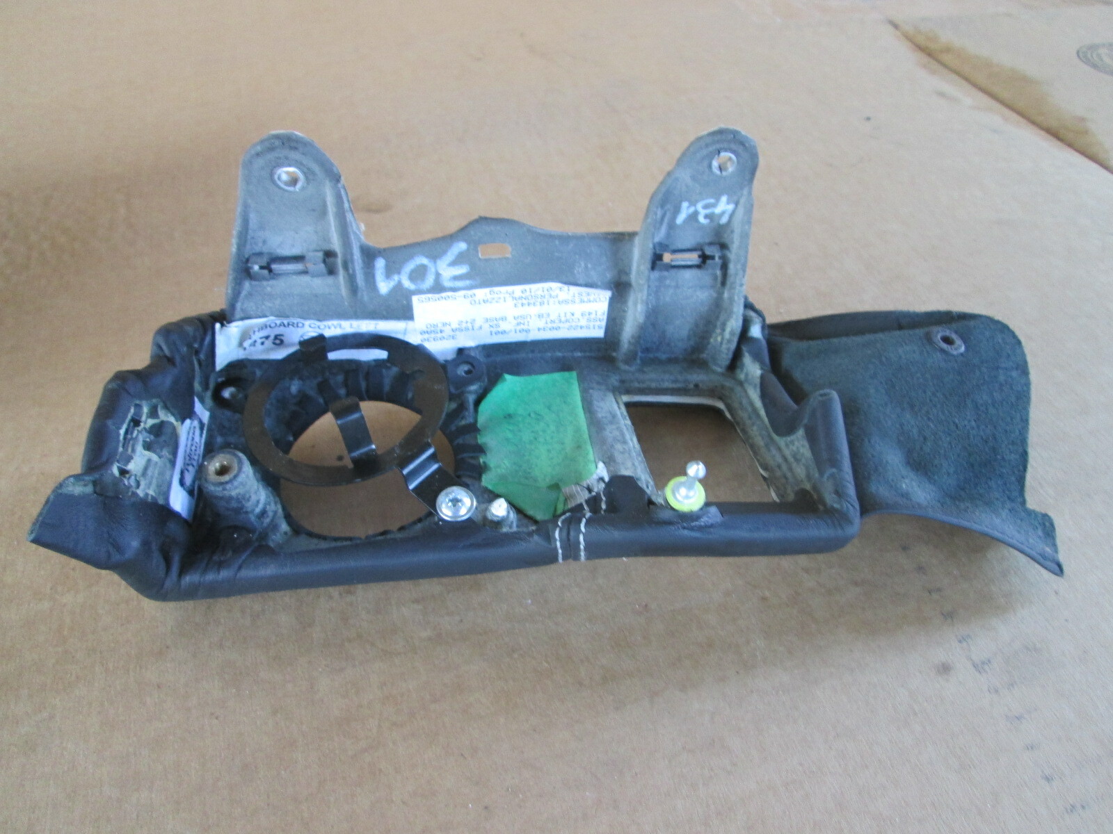 Ferrari California LH Central Dash Cover Black Part# 80809300