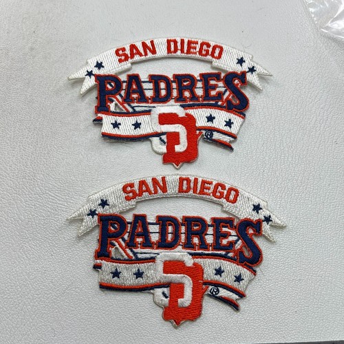 2 PATCH LOT SAN DIEGO PADRES BASEBALL TEAM SPORTS Patches K041