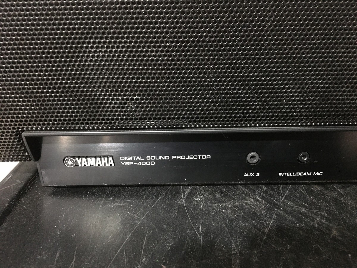 Yamaha Ysp-4000 Digital Sound bar W/ Accessories and Wall Mount