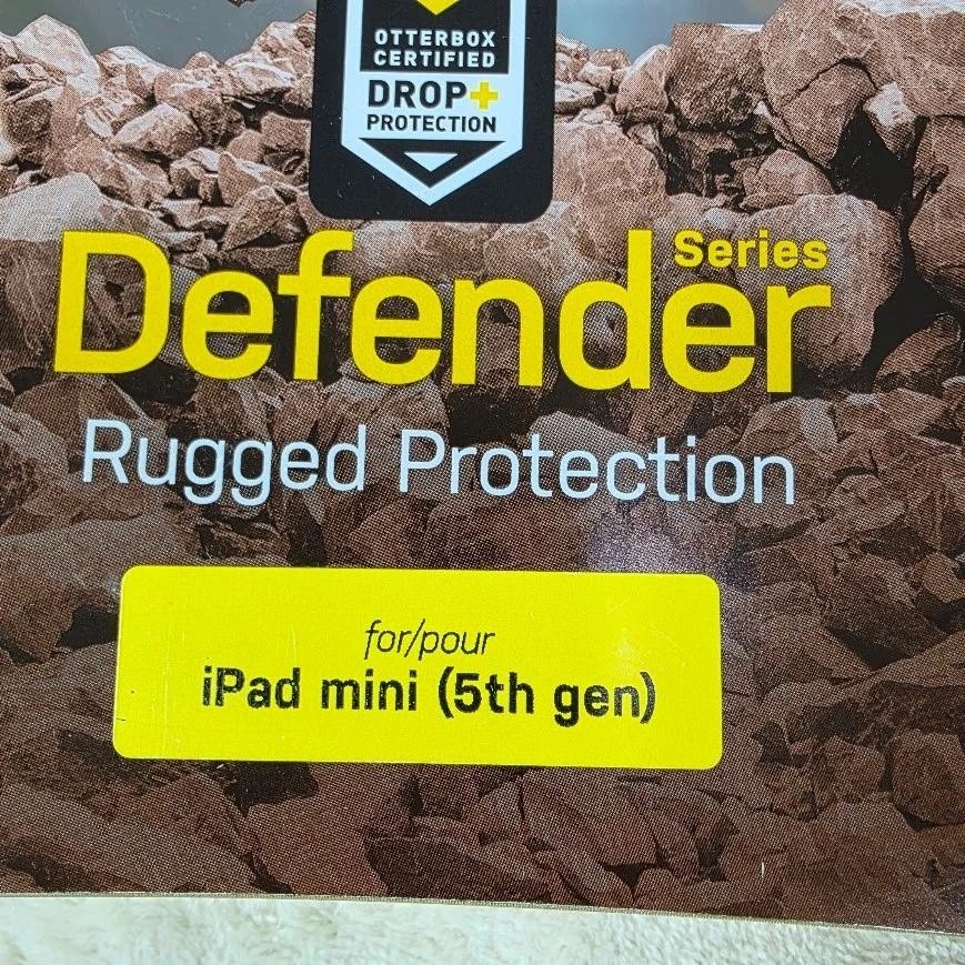 OtterBox Defender Series iPad Mini 5th Gen Case Black 77-62216 Drop Protection - Image 4 of 4