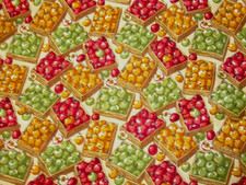 BTHY VTG BEIGE W RED GREEN GOLD CARTONS OF APPLES COTTON FABRIC 44"W QUILT CRAFT