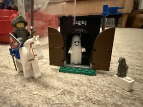 LEGO Castle: Black Monarch's Ghost (6034) - Complete w Manual - No Box - Vintage