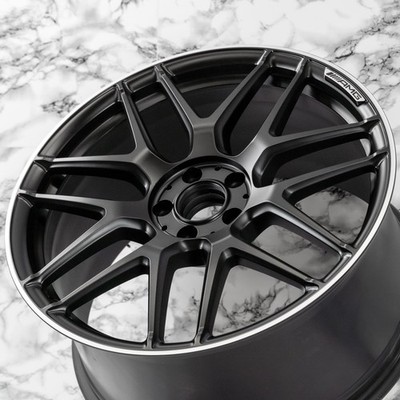 Mercedes E63S AMG 20