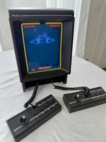 Vintage GCE VECTREX Arcade System Console HP 3000 Tested w/ TWO Controllers 1982