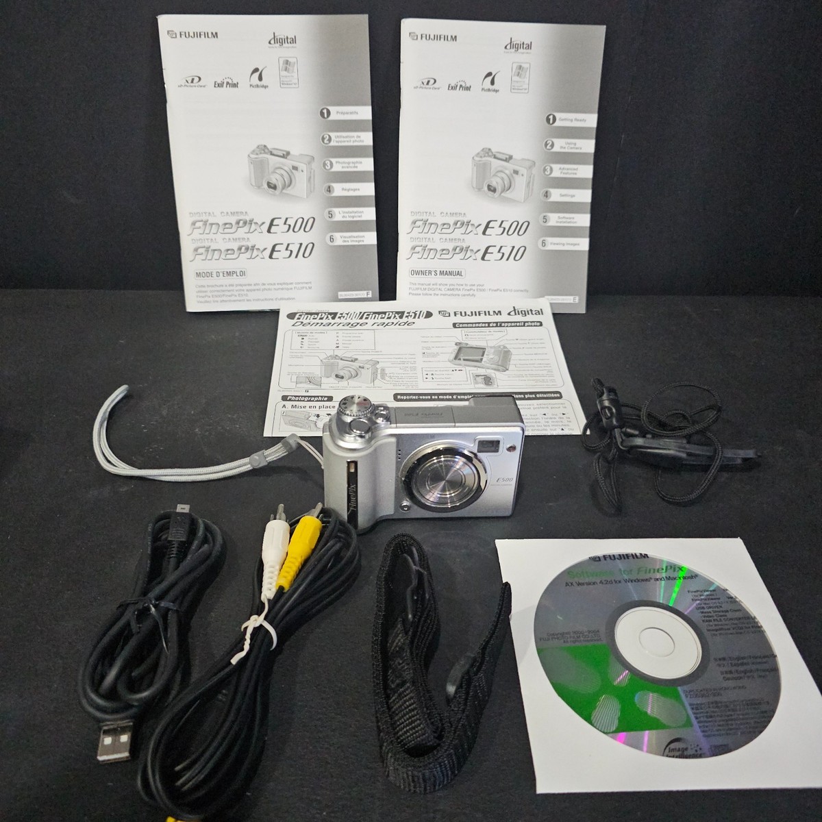 希少【美品 / 付属品全て揃ってます】Fujifilm FinePix E510 Fujifilm Finepix E Series E510 5.2MP Digital Camera - Silver for