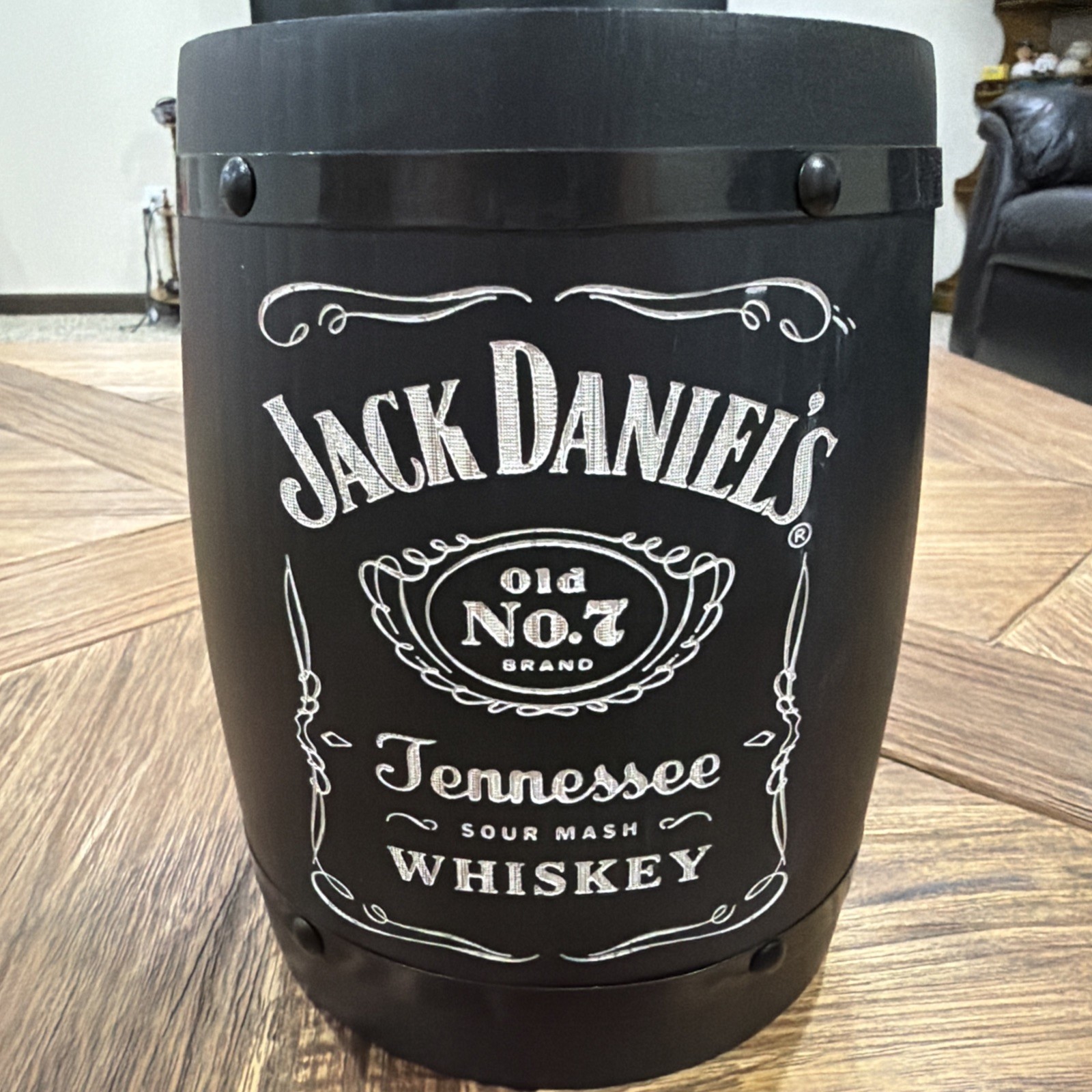 Jack Daniel’s Small Wooden Barrel Whiskey Barrel Sour Mash