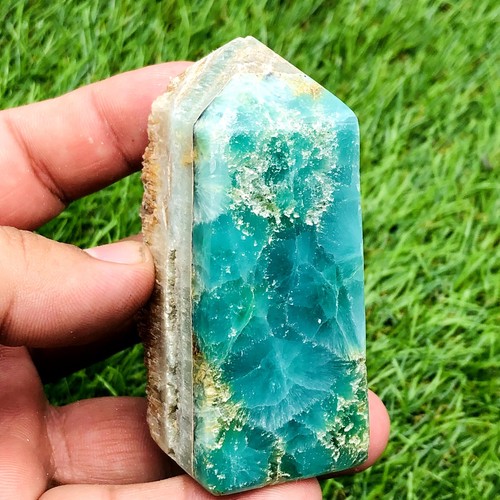 Smithsonite Rare Specimen Tower 220 grams - Picture 2 of 24