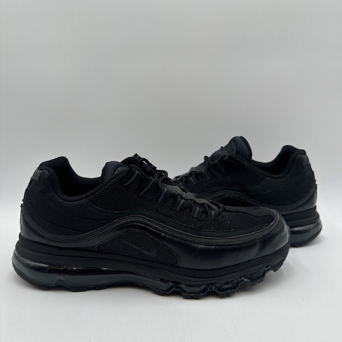 Nike Air Max 24-7 Black Out 2010 Size 12 Used 397252-012 | eBay Nike Air Max 24-7 Black Out 2010 Size 12 Used 397252-012 | eBay