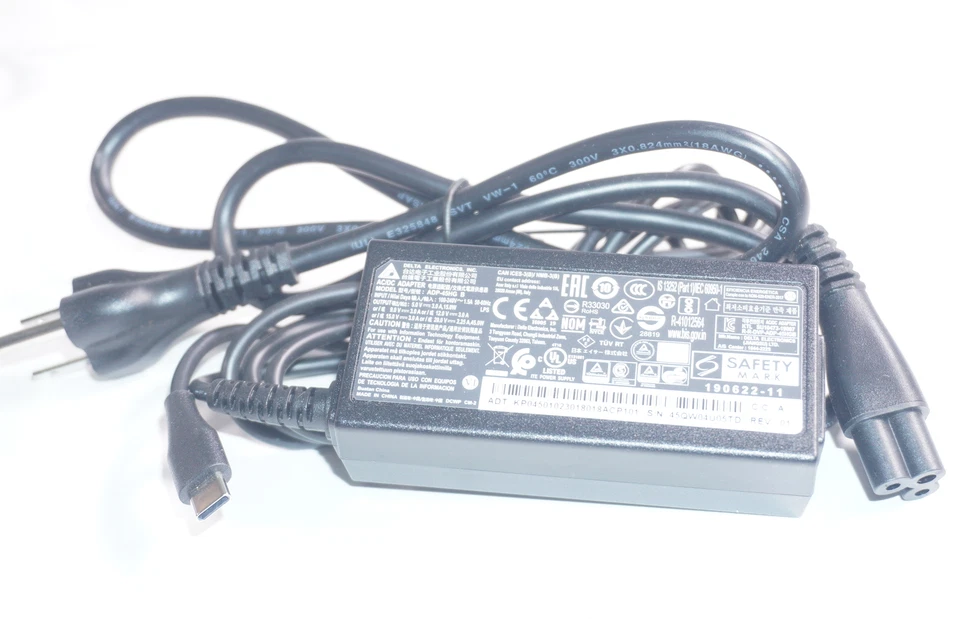 A18-045N1A Acer  45W  15V 3 AM Ac Adapter NX.GV2AA.002 - Image 2 of 2