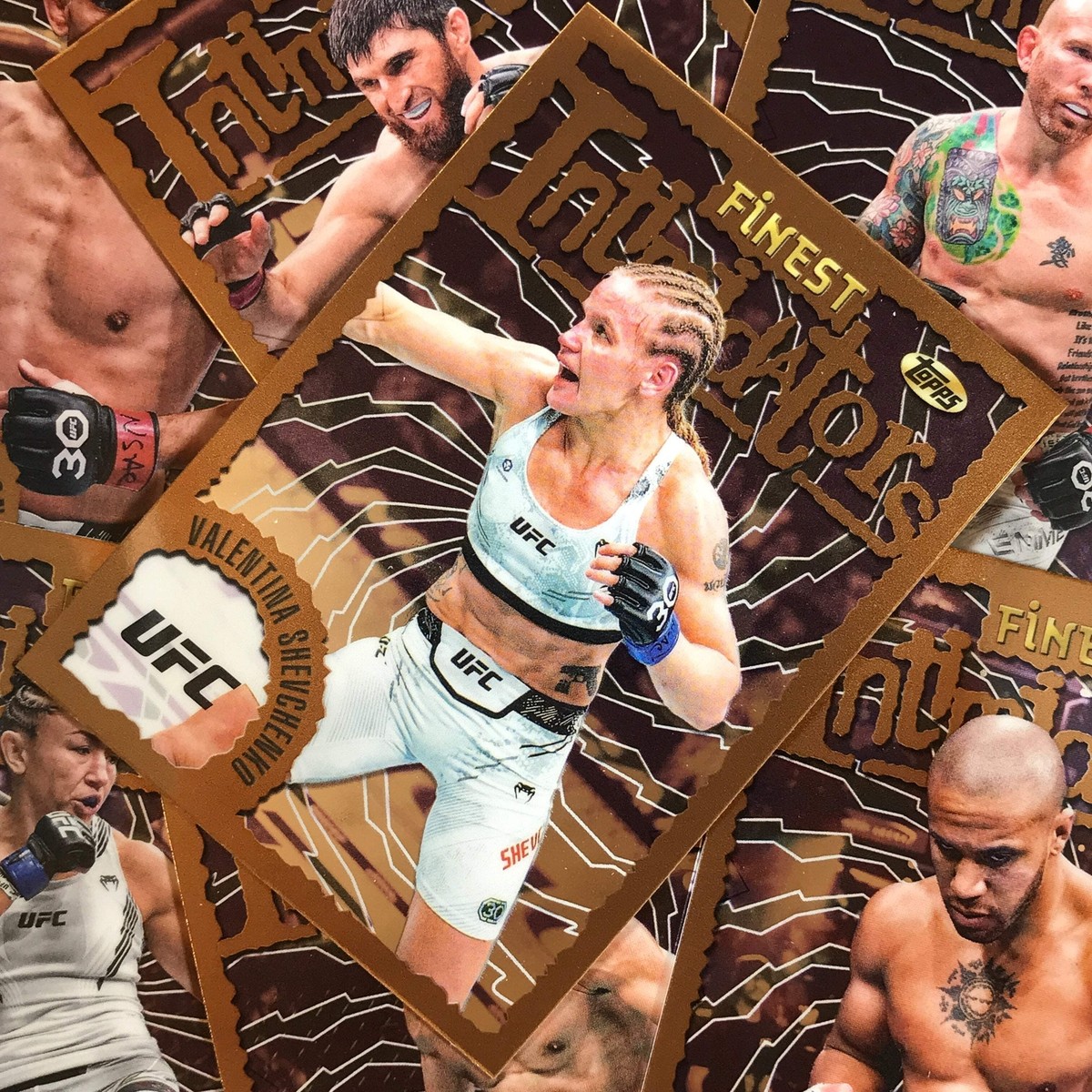 2024 Topps Fnest UFC - ntmdators Autographs Valentna Shevchenko #A-VSH Blue Checkerboard