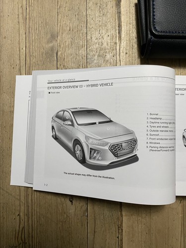 16-22 HYUNDAI IONIQ ELECTRIC OWNERS HANDBOOK MANUAL + NAV & WALLET 2019 REF17219 - Picture 10 of 24